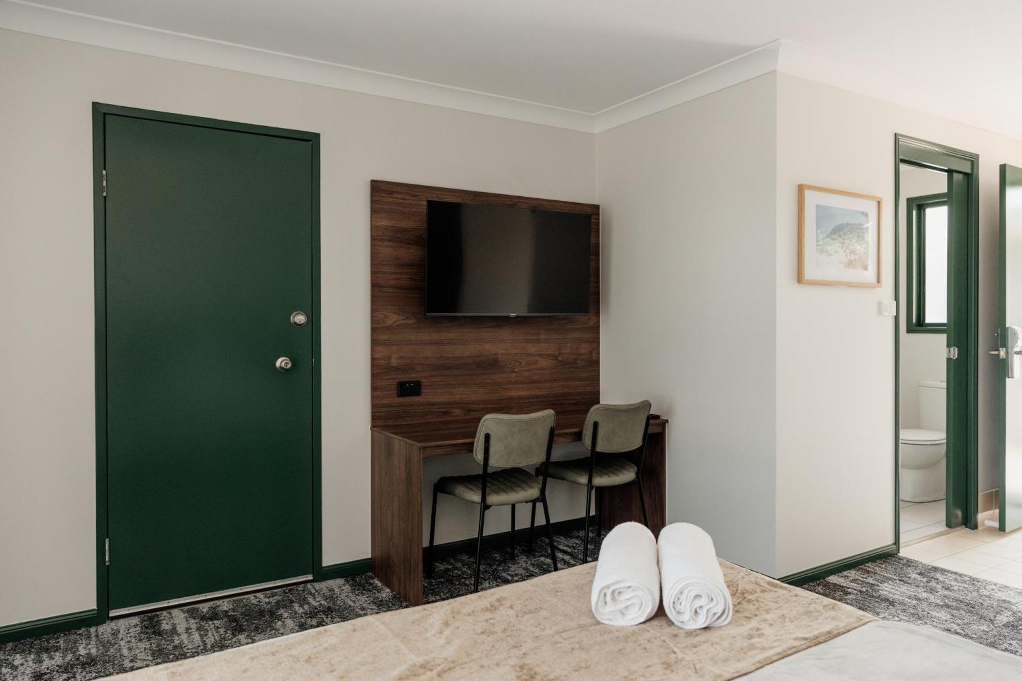 Wallaby Hotel Mudgeeraba Exterior foto